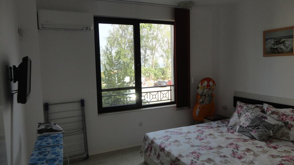 Apartment In Green Beach Resort Kavatsi Sozopol Exterior foto
